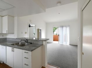 Valley - 55+ Community, Manhattan Beach, CA 90266
