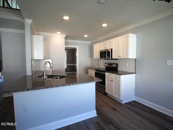 5th image of 1208 Hunley Court
