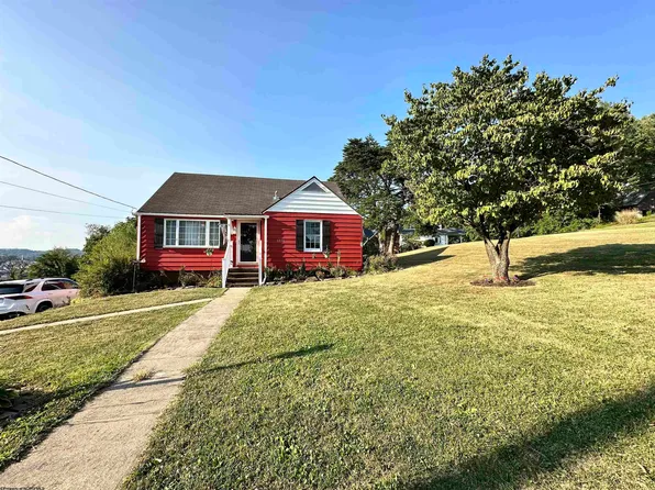 2224 Miller Ave, Fairmont, WV 26554