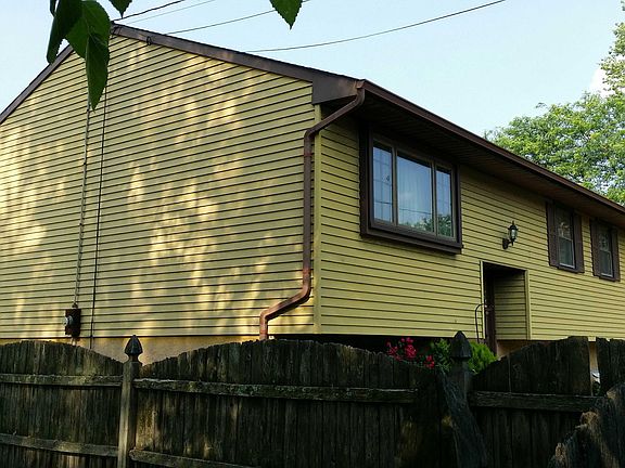 3rd image of 9037 Harvey Ave