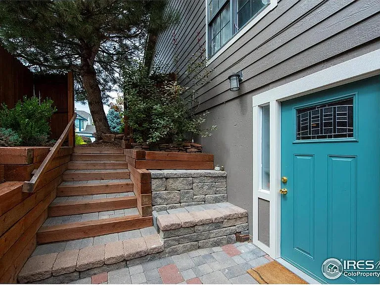 6042 Alkire Ct #B — Photo 2