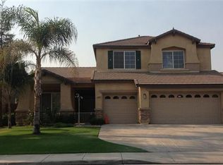 10909 Villa Monterey Dr, Bakersfield, CA 93311