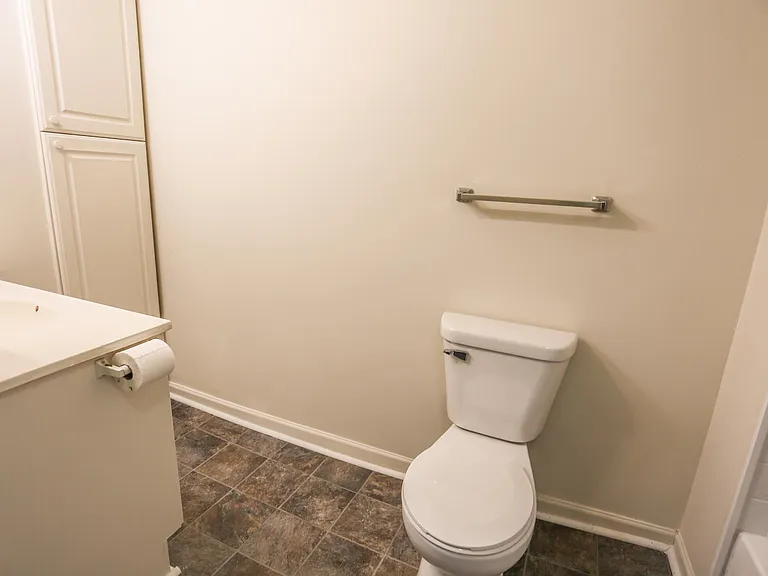 915 Elk St #1 — Photo 11