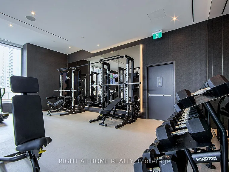11 Yorkville Ave #3603 — Photo 26