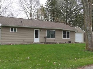 331 Moyer Ave, Alma, MI 48801