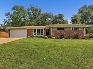 8744 Kathy Ct, Saint Louis, MO 63126