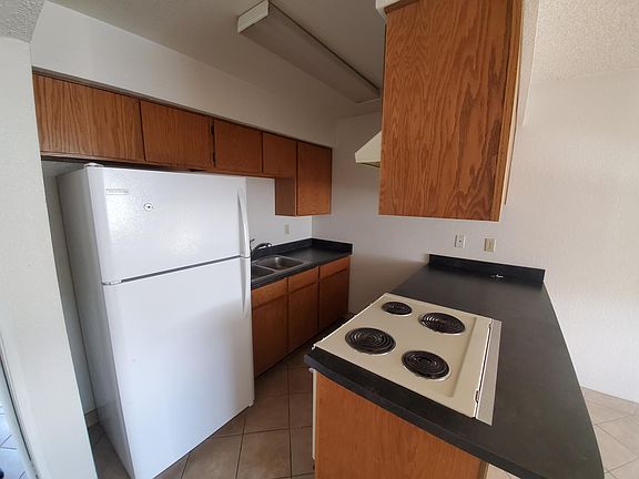 4th image of 256 Lake Havasu Ave S APT C73