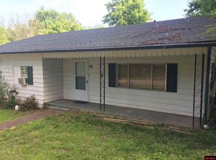 406 Girard St, Flippin, AR 72634