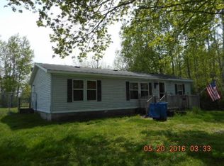 4140 Country View Dr, Vassar, MI