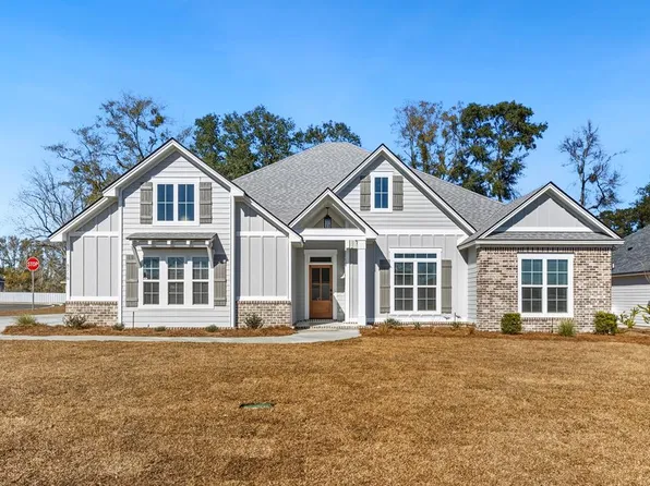 5116 Hatfield Cir, Hahira, GA 31632