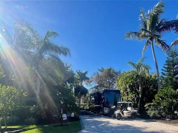 4420 Southern Breeze DR, NAPLES, FL 34114