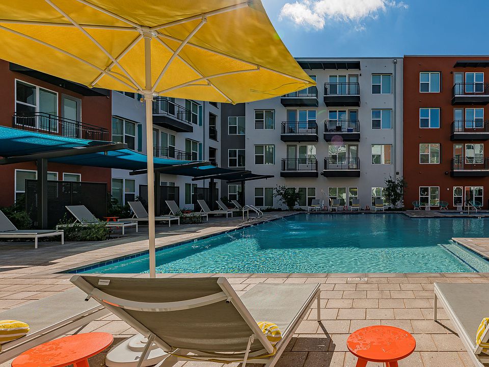 1st image of 4713 E Van Buren St #4061