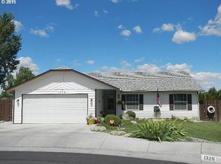1326 SW Shane Ct, Hermiston, OR 97838
