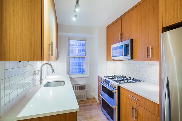 Sold by Keller Williams NYC | media 22