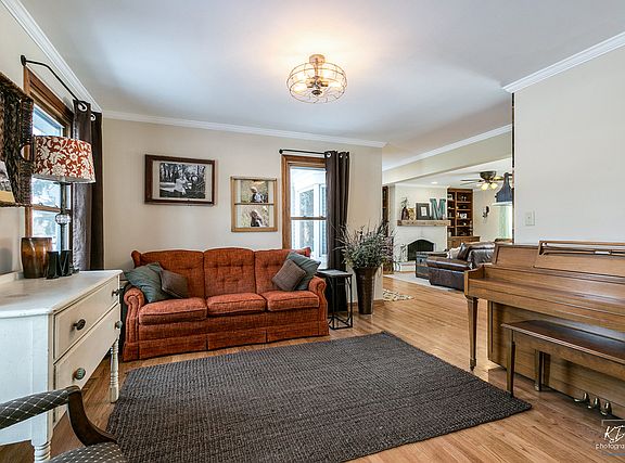 5th image of 23519 W Dupage Ct
