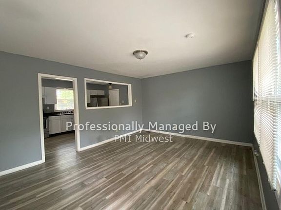 2nd image of 3120 W Northgate Dr