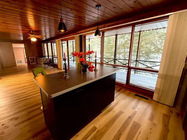 6051 N Manistee River Rd, Frederic, MI 49733