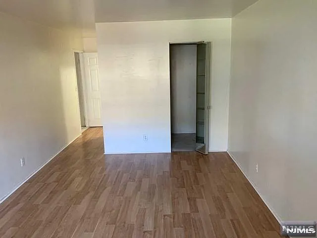 1111 River Rd #F2 — Photo 15