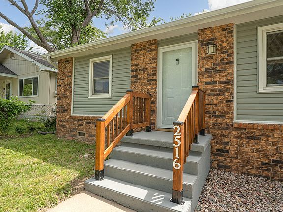 4th image of 2516 N Pierce Avenue