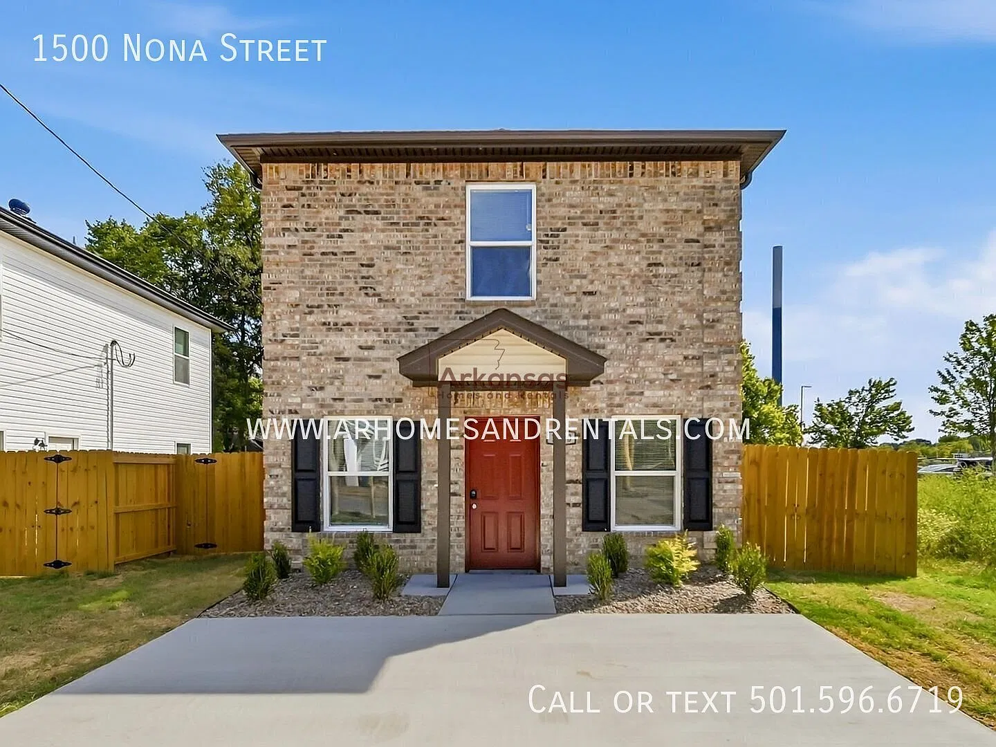 $500 Deposit Move-In Special ~ 1500 Nona Street 4 Bedrooms | 2 Bathrooms — Photo 1