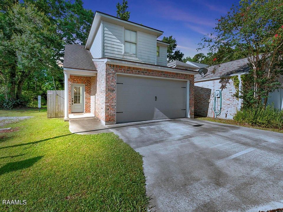 1st image of 126 Ambiance Cir