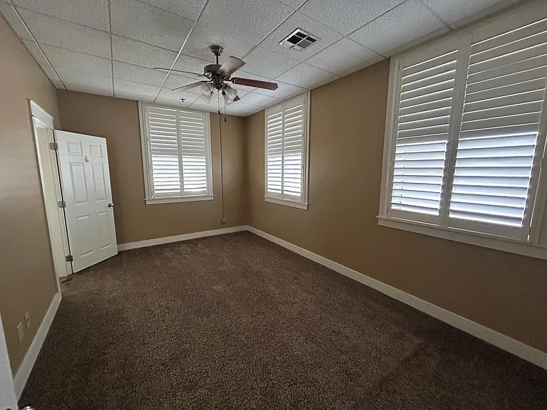 413 Natchitoches St #1A — Photo 10