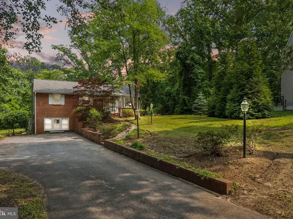 972 Woodland Cir, Annapolis, MD 21409