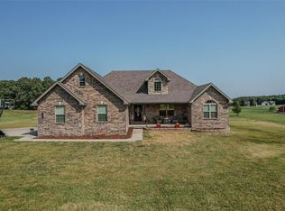 22781 Green Hills Rd, Lebanon, MO 65536