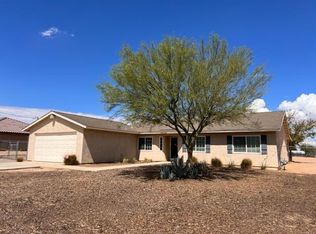 16220 Sycamore St, Hesperia, CA 92345