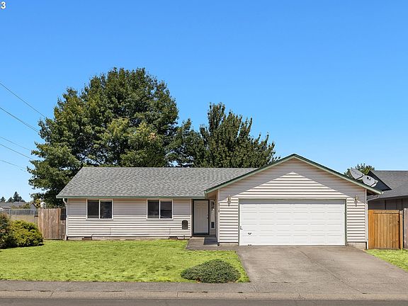 3rd image of 16716 NE 20th St