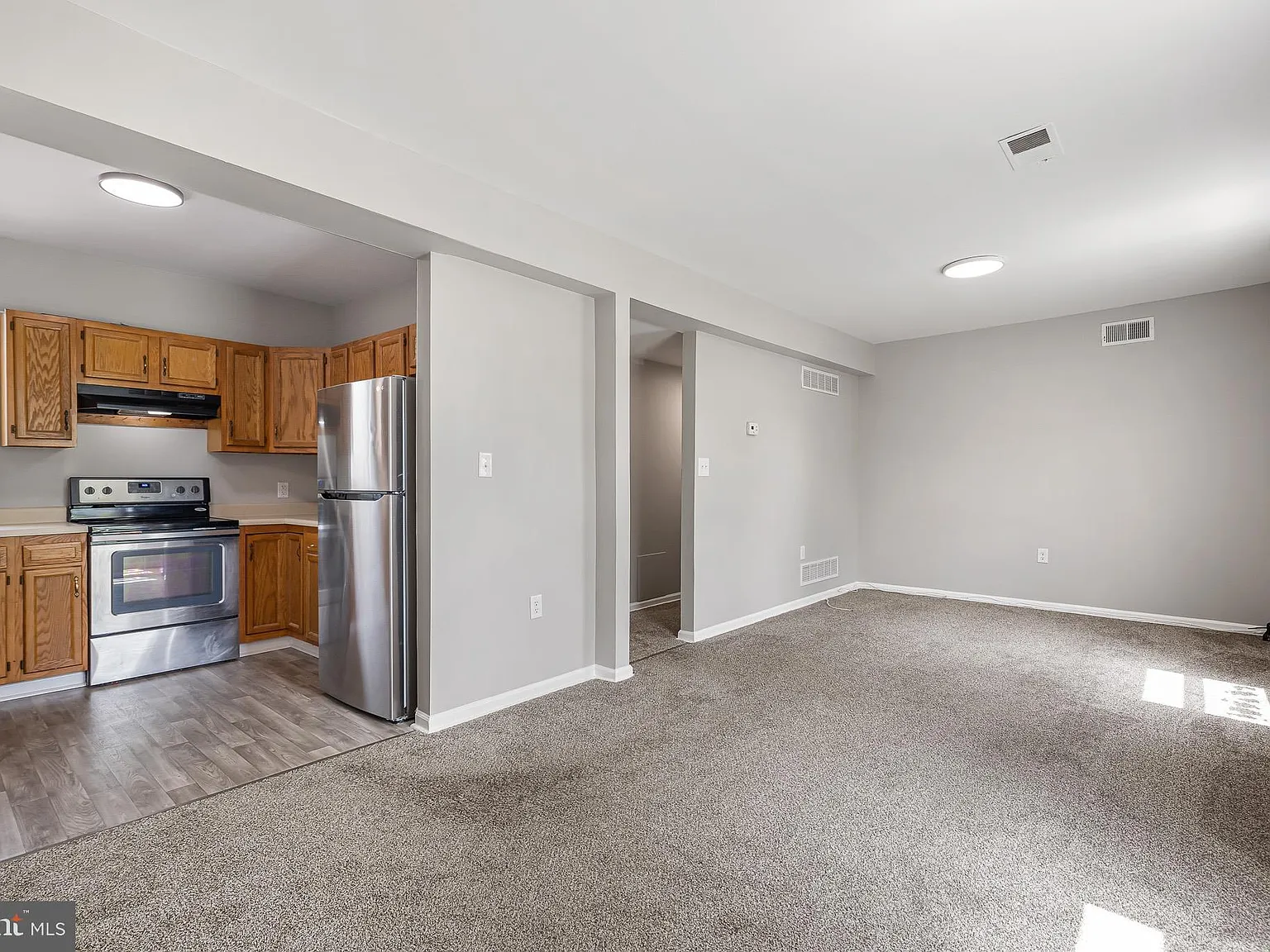 2 bed, $1,450 — Photo 4