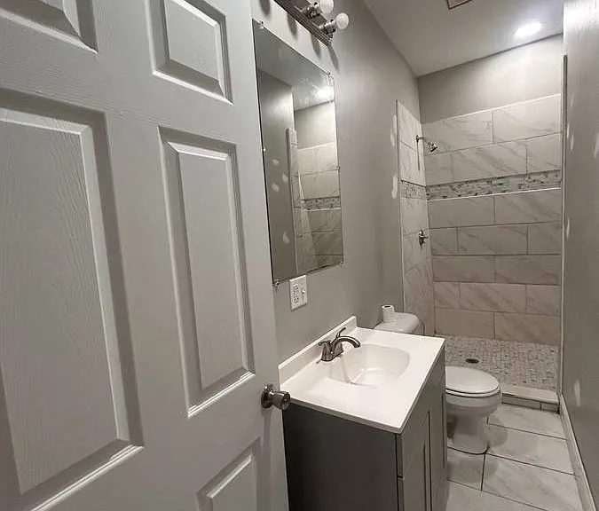 575 Broad St #3 — Photo 12