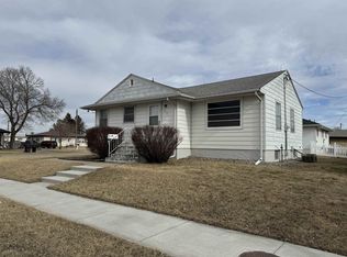 1571 12th Ave, Columbus, NE 68601