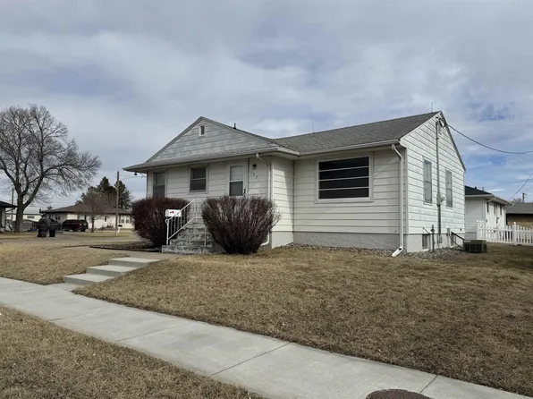 1571 12th Ave, Columbus, NE 68601