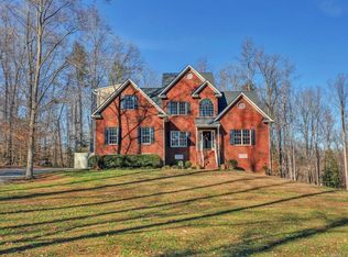 2001 Cedar Cross Ct, Powhatan, VA 23139