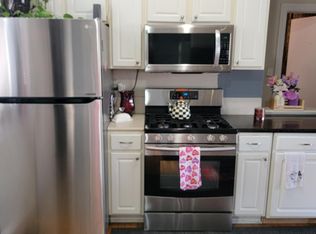 5868 N Ridge Ave #1, Chicago, IL 60660