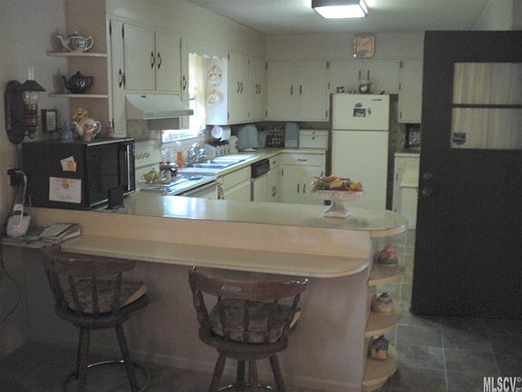 4th image of 326 Arrowood St SE