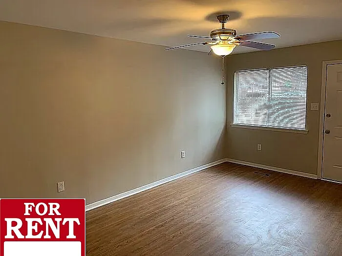 7608 T St #5 — Photo 12