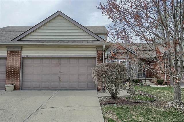 1st image of 3142 Brookside Dr #1