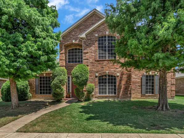 433 Jenkins Ln, Lewisville, TX 75067