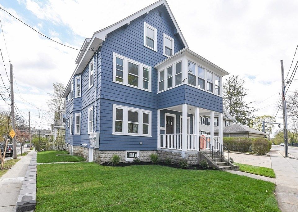 1st image of 20 Beechwood Ave #A-2