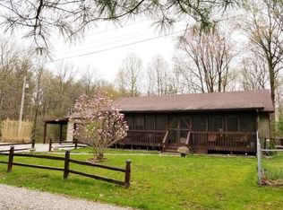 8663 Center Lake Rd, Nineveh, IN 46164