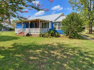 10596 Us Highway 64 W, London, AR 72847