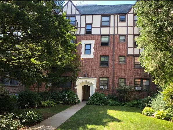 9 Greenridge Avenue #E7, White Plains, NY 10605