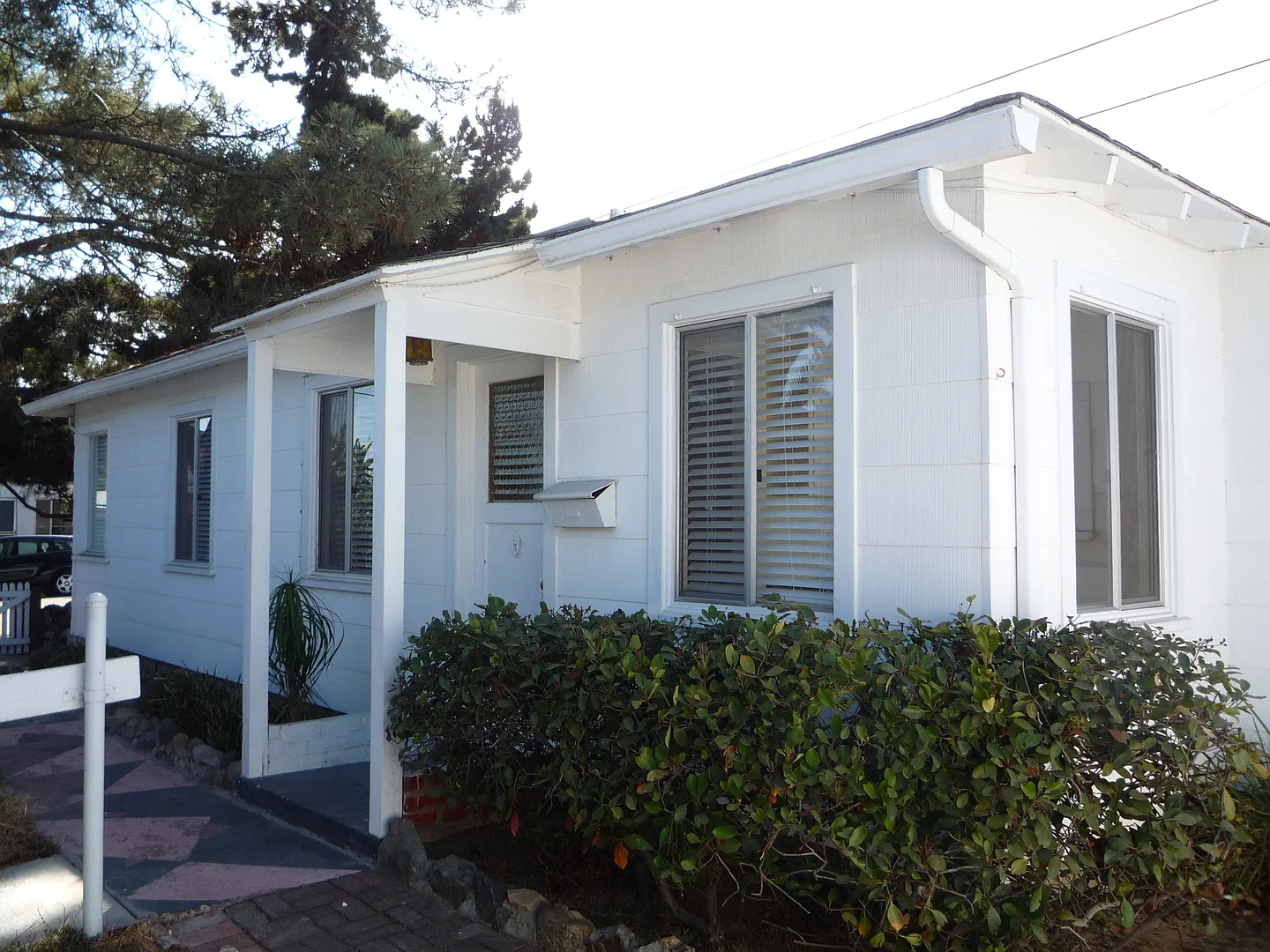 2 Bedroom Home Available in Pacific Beach! — Photo 1