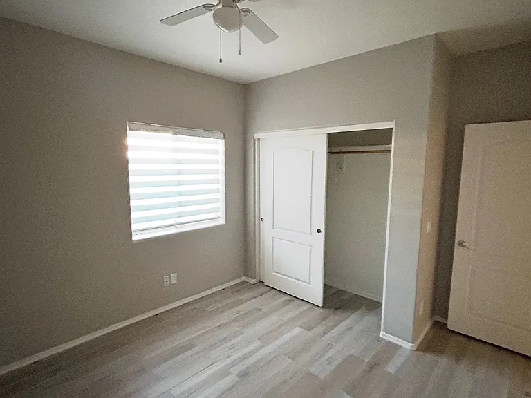 17201 N 16th Dr #3 — Photo 9