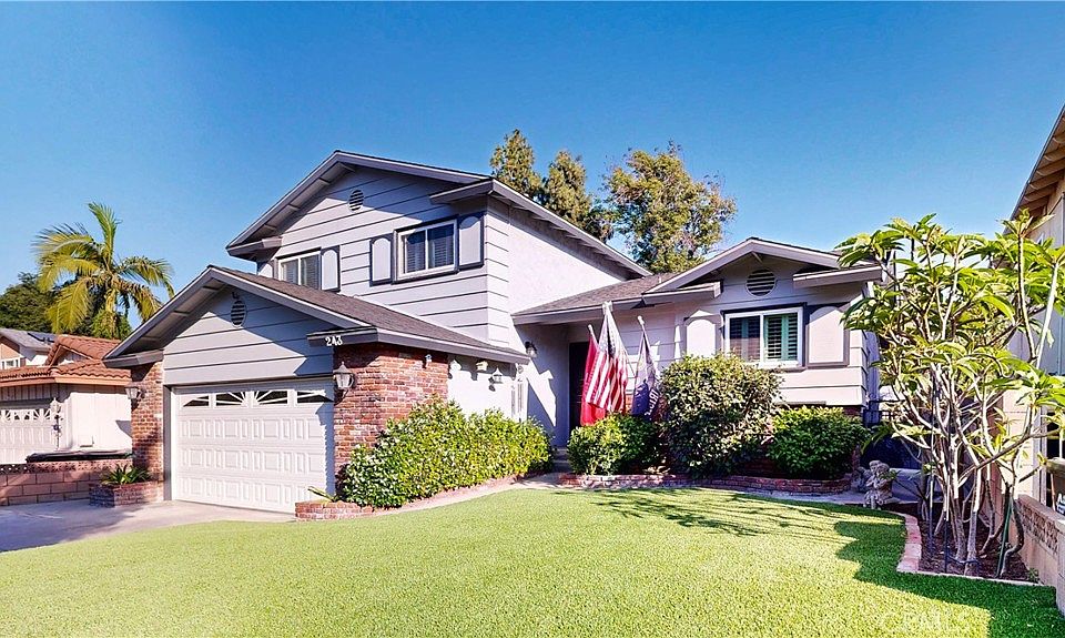 1st image of 243 Ellingbrook Dr