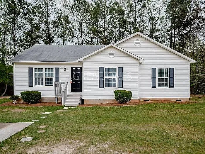 3 bed, 2.0 bath, 1222 sqft, $1,397 — Photo 1