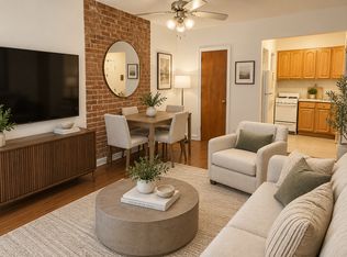 142 W 70th St APT 4R, New York, NY 10023
