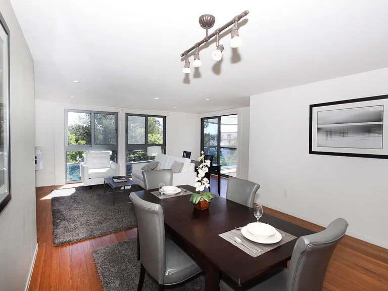 Waves MDR Apartments — Photo 13